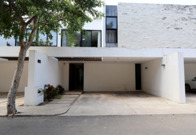Casa en renta en Mérida, Montebello, Mérida, Yucatán, privada ZEN